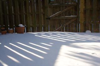 Snow shadow, pots